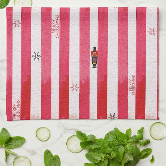 Red Stripes Nutcracker Weihnachtsküche Handtuch (Gefaltet)