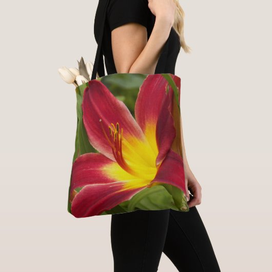 Red Taglilie Bloom Floral Tasche (Von Nahem)