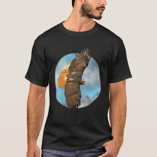 Red Tail Hawk Flying Sky Falcon Falconry Native T-Shirt (Vorderseite)
