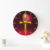 RED TALISMAN , Ruby Gemstones , Black Große Wanduhr (Zuhause)