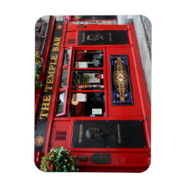 Red Temple Bar pub in Dublin Magnet