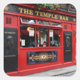 Red Temple Bar pub in Dublin Quadratischer Aufkleber