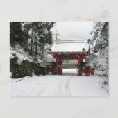 Red Temple Gate in Snow Postkarte (Vorderseite)