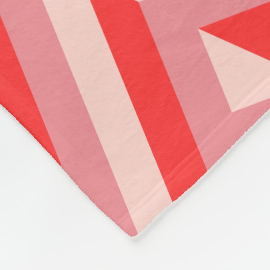 Red Three Tone Diamond Pattern Fleecedecke (Ecke)