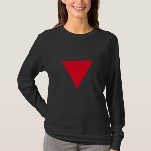 RED TRIANGLE DISIGNE T - SHIRT (Vorderseite)