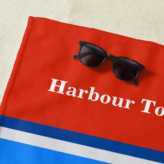 Red Trimmed Hilton Head Harbour Town Lighthouse Strandtuch