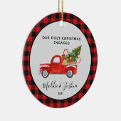 Red Truck Erstes Verlobtes Foto Kariert Keramik Ornament (Rechts)