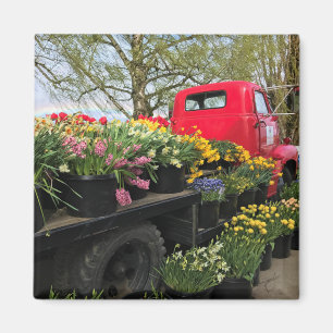 Red Truck mit Frühlingsblumen & Regenbogen Magnet