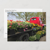 Red Truck mit Frühlingsblumen & Regenbogen Postkarte (Vorne/Hinten)