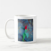 Red Tulip auf Blue Gray Slate Kaffeetasse (Links)