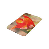 Red Tulip Blossom Badematte (Schrägansicht)