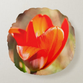 Red Tulip Blossom Rundes Kissen
