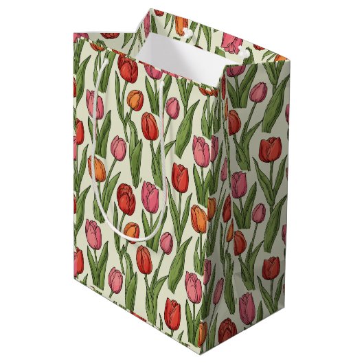 Red Tulips Design Mittlere Geschenktüte (Rückseite Schrägansicht)