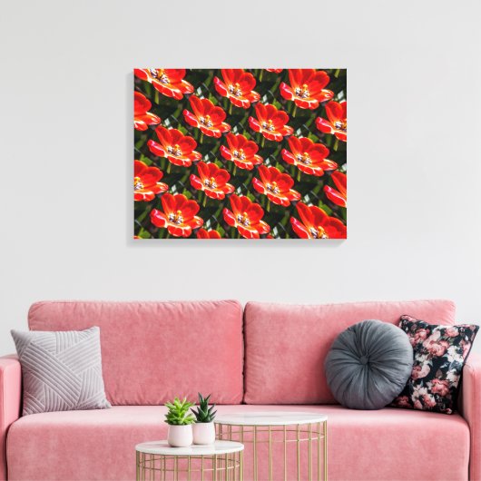 Red Tulips Pattern Leinwanddruck (Insitu (Wohnzimmer))