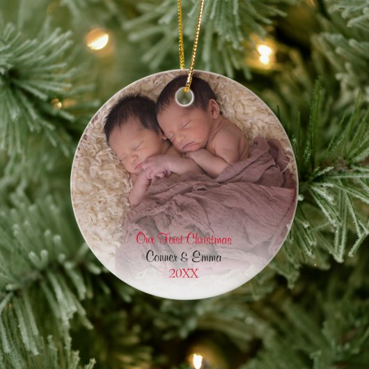 Red Twins Baby's First Christmas Foto Keramik Ornament (Baum)