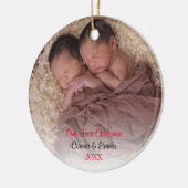 Red Twins Baby's First Christmas Foto Keramik Ornament (Links)