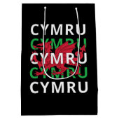 Red Welsh Dragon Cymru Wiederholung Text Wales Roo Mittlere Geschenktüte (Rückseite)