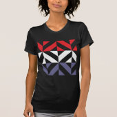 Red White and Blue Geometric ZigZag T-Shirt (Vorderseite)