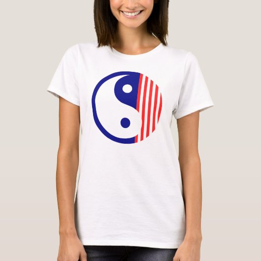 Red White and Blue Yang Yang Symbol T-Shirt (Vorderseite)