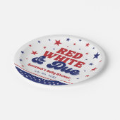 Red, White and Due 4 July Patriotic Baby Shower Pappteller (Schrägansicht)