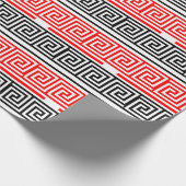 Red White Black Grikey Fret Pattern Design Geschenkpapier (Ecke)
