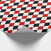 Red White Black Harlequin Diamond Pattern Geschenkpapier (Ecke)