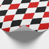 Red White Black Harlequin Diamond Pattern Geschenkpapier (Ecke)