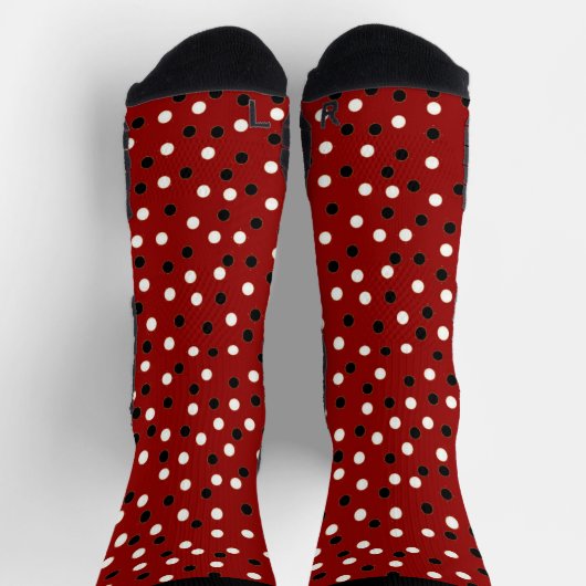 Red, White & Black Poke a Dot Design Socken (Oben)
