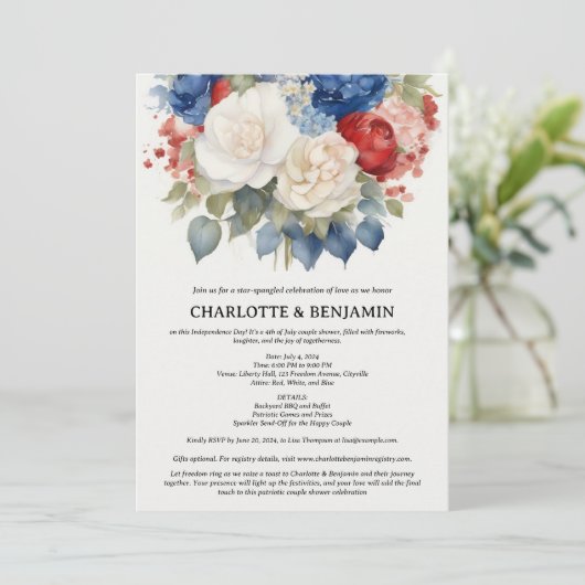 Red White & Blue 4. Juli Couple Dusche Einladung (Stehend Vorderseite)