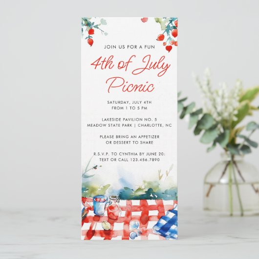 Red White Blue 4. Juli Summer Picnic Einladung (Stehend Vorderseite)