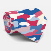 Red White & Blue Camouflage Krawatte (Gerollt)