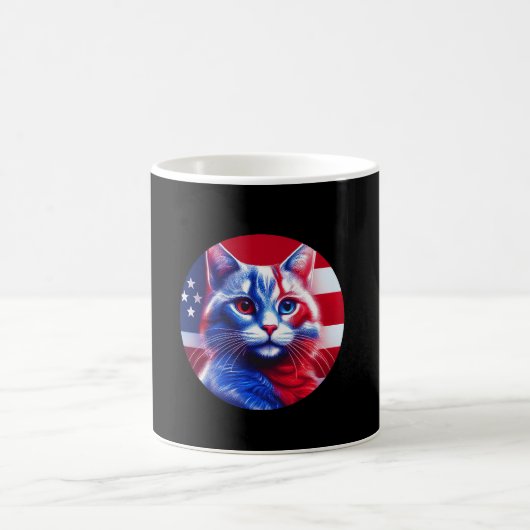 Red White & Blue Cat With American Flag Background Kaffeetasse (Mittel)