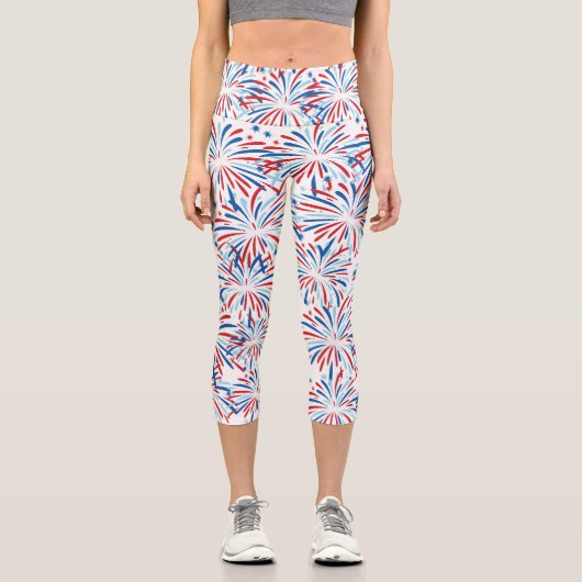Red White Blue Fireworks Patriotic 4. Juli Capri Leggings (Vorderseite)
