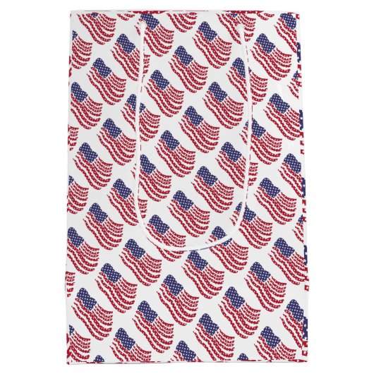 Red White Blue Flag Muster Design Medium Geschenkt Mittlere Geschenktüte (Rückseite)
