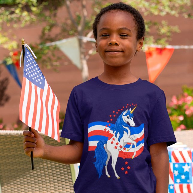 Red White Blue Mane American Unicorn T-Shirt (Von Creator hochgeladen)