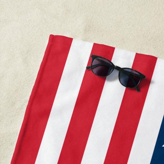 Red White Blue Monogram Name Strandtuch (Beispiel)