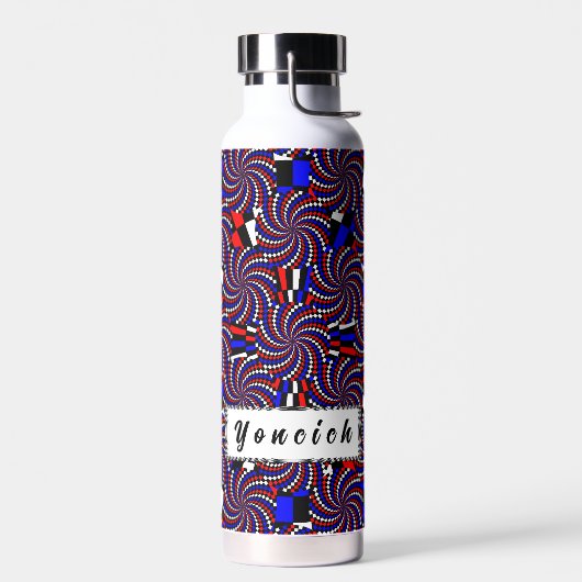 Red White Blue Schachbrett Spiral von Kenneth Yonc Trinkflasche (Links)