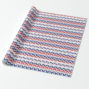 Red White & Blue Stripes Chevron Pattern Geschenkpapier
