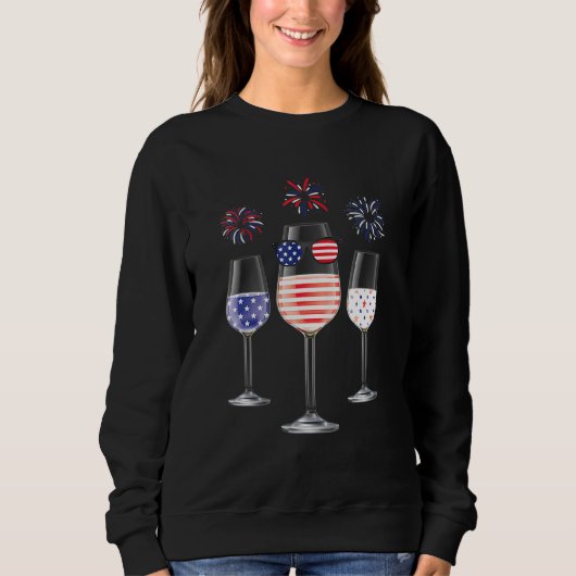 Red White Blue Wine Brille American Flag Happy 4t Sweatshirt (Vorderseite)