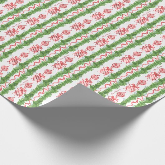 Red & White Chinoiserie Garland Grandmillennial Geschenkpapier (Ecke)
