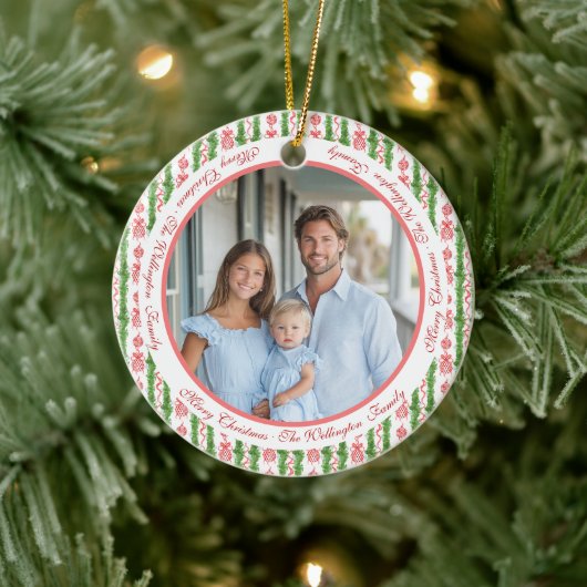 Red & White Chinoiserie Garland Grandmillennial Keramik Ornament (Baum)