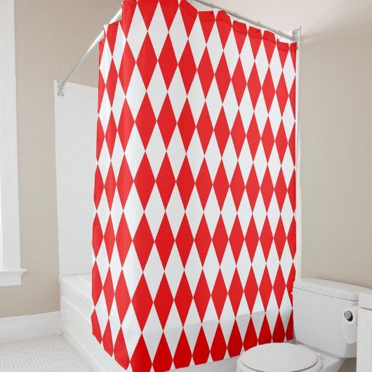 Red White Harlequin Diamonds Schachbretts Design Duschvorhang