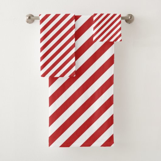 Red White Holiday Weihnachten Diagonal Stripes Badhandtuch Set (Insitu)