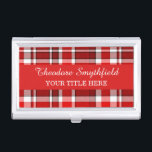 Red White Kariert Tartan Visitenkarten Dose<br><div class="desc">Diese karierte Visitenkartenhalterung in Rot und Weiß hat ein sich wiederholendes,  kartanisches Muster,  das leicht strukturiert ist. Es ist ein helles,  stilvolles,  klassisches kariertes Muster,  das Ihren Kartenhalter hervorhebt. Fügen Sie einfach Ihren Namen und Titel mit den Vorlagen hinzu.</div>