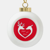 Red & White Mr & Mrs. Deer Couple Keramik Kugel-Ornament (Vorderseite)