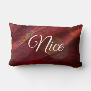 Red White Script Letters Naughty oder Nice Lendenkissen