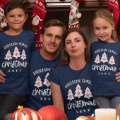 Red White Tree Snowflake Familie Name Weihnachten T-Shirt