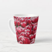 Red White Tulips Muster Latte Tasse (Linke Ecke)