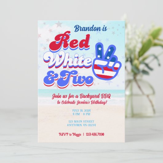 Red White & Two Birthday Einladungen 4. Juli (Stehend Vorderseite)