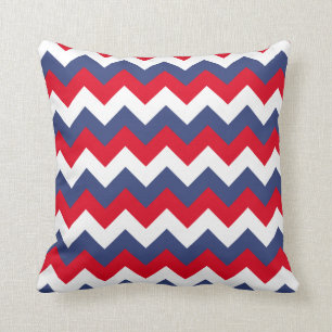 Red White und Blue Zigzag Kissen